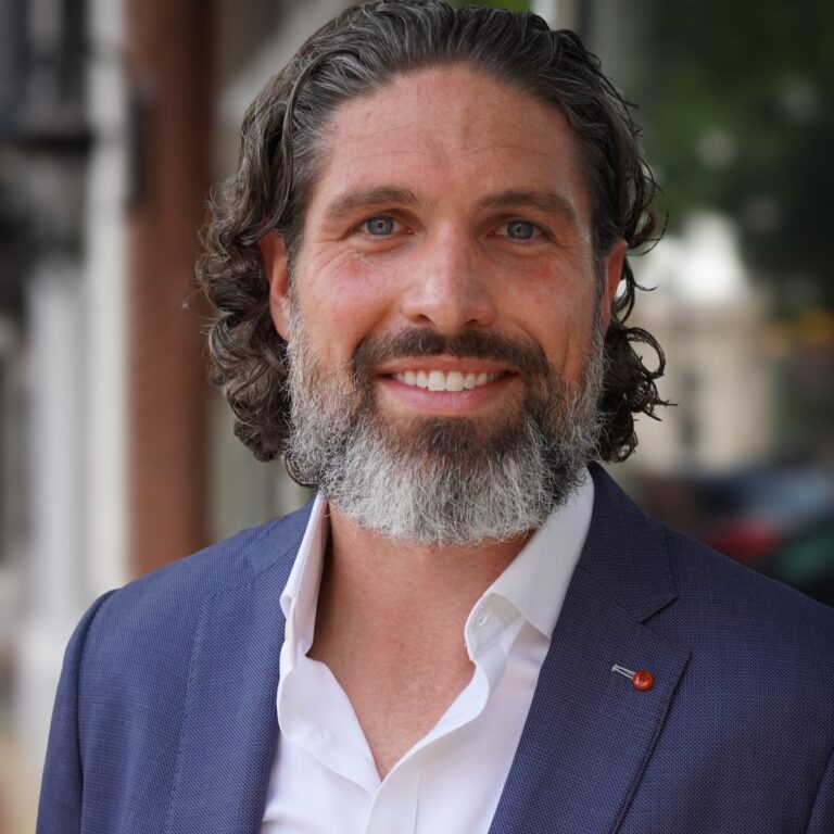 Photo of Chris Carsten